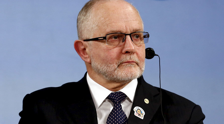 Click to enlarge President of the International Paralympic Committee Philip Craven