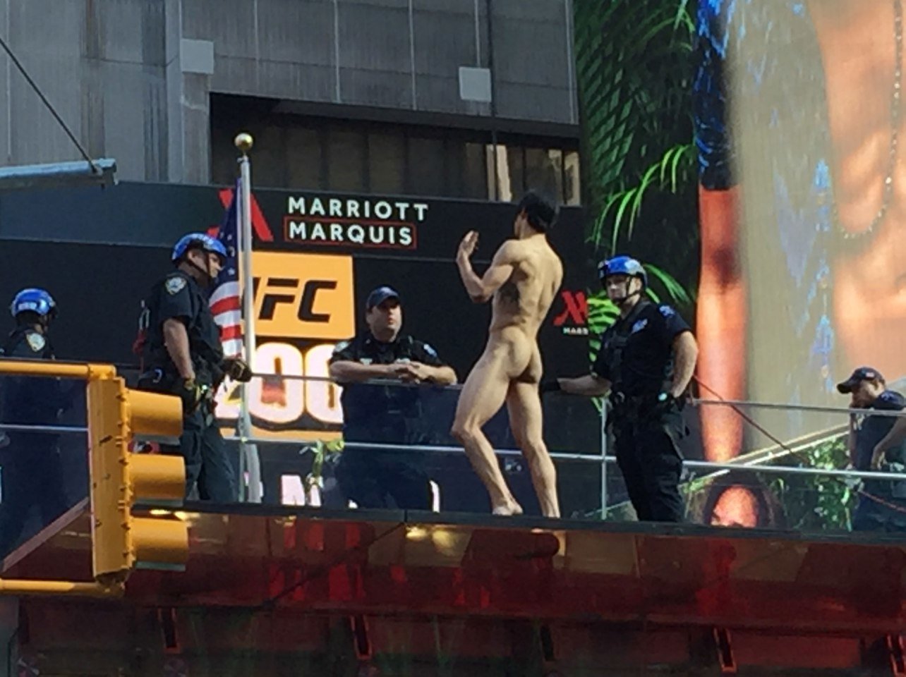 Click to enlarge Naked Krit McClean