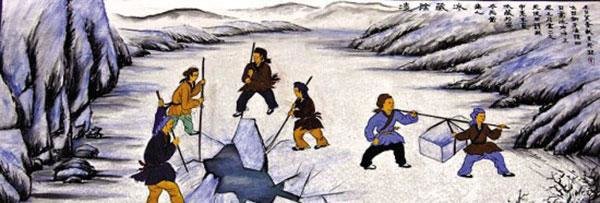 Ancient Chinese people collect natural ice in winter.