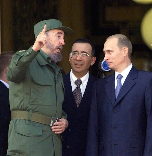Click to enlarge Castro and Putin