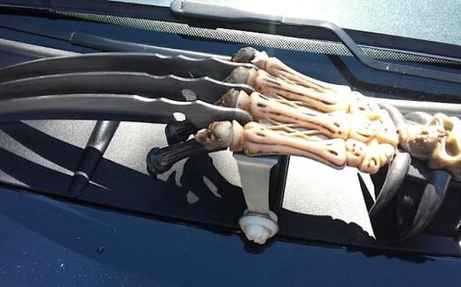 Click to enlarge Wolverine claw hand