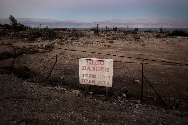 israel steal palestine water 