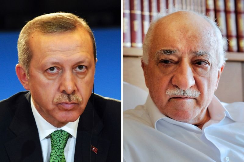 Click to enlarge Turkey's President Recep Tayyip Erdogan (L) and Islamic preacher Fethullah Gulen (R)