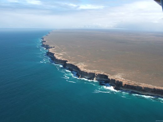 Click to enlarge Nullarbor, Australia
