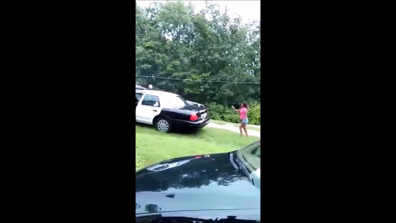 missouri cop assaults pregnant woman