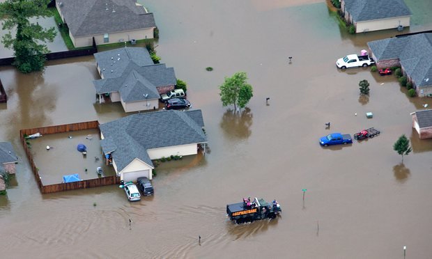 Click to enlarge People rescued from Louisiana floods