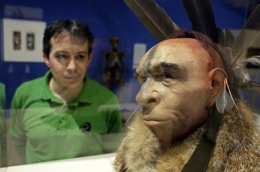 El Neandertal Emplumado