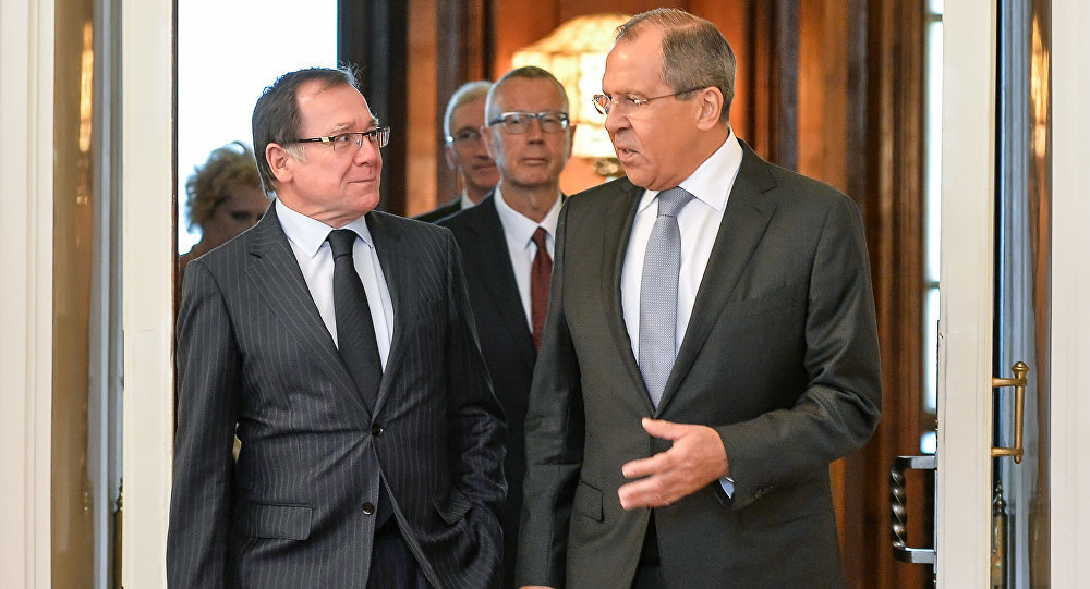 Russian Foreign Minister Sergei Lavrov and NZ FM Murray McCully