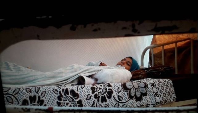 Click to enlarge child injured aleppo