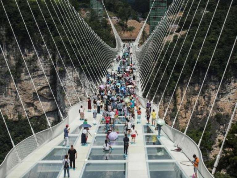 Click to enlarge China glass bridge