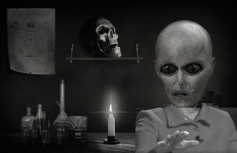 alien hillary