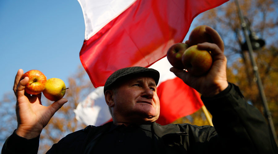 poland apple farmer protest