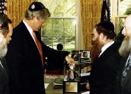 Chabad rabbis clinton zionism israel