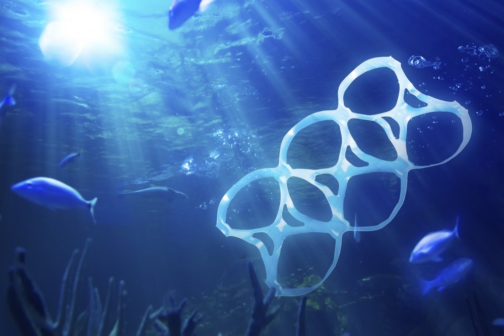 Click to enlarge plastic ocean pollution