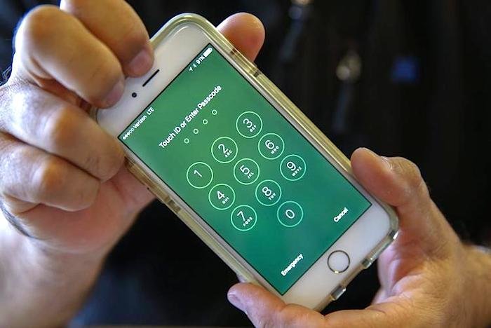 apple security update spyware iphones iwatches apple security update spyware iphones iwatches