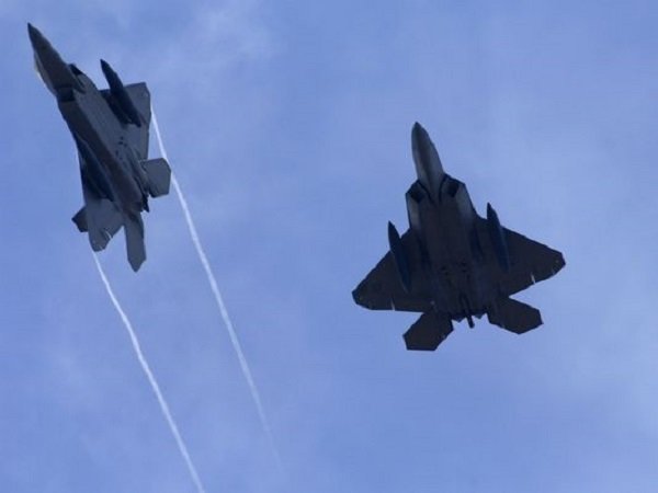 US F-22 Raptor fighter jets