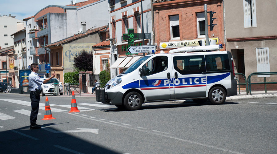 police stabbing toulouse