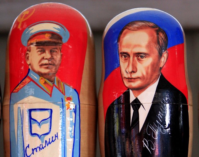 Click to enlarge stalin putin dolls