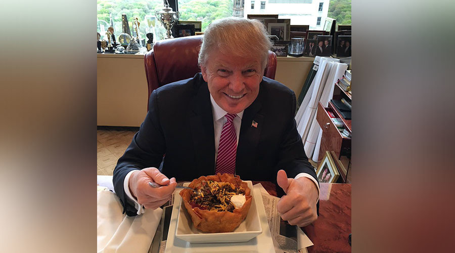 Trump eating Mexican food