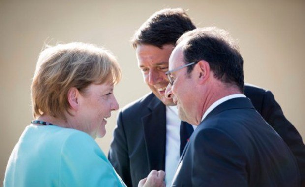 Click to enlarge merkel hollande