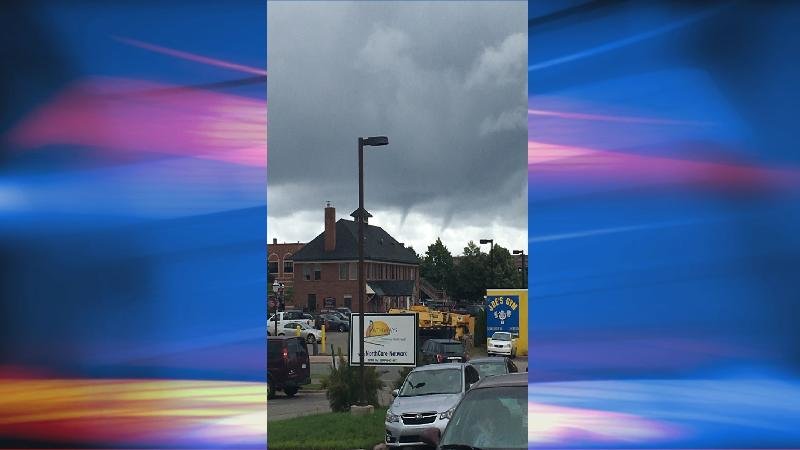Click to enlarge Funnel clouds in MI