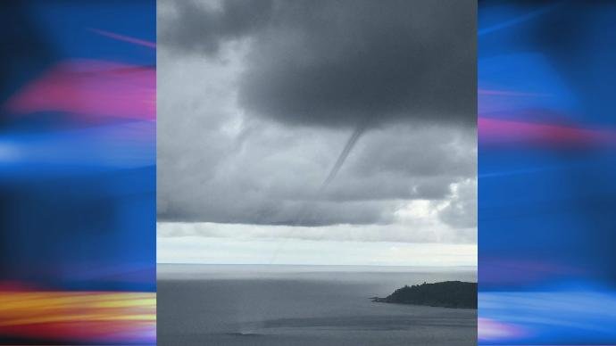 Click to enlarge Waterspout over Lake Superior
