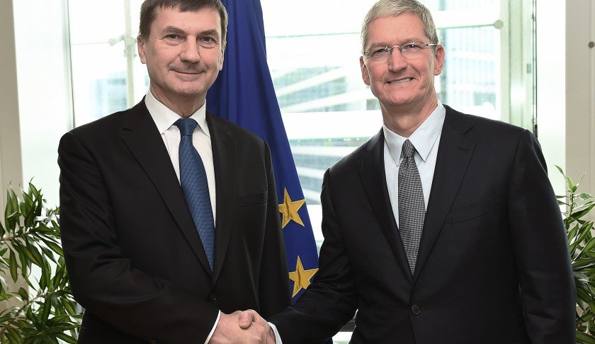 Andrus Ansip with Apple CEO Tim Cook