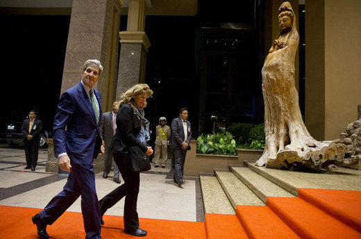 John Kerry Loas visit