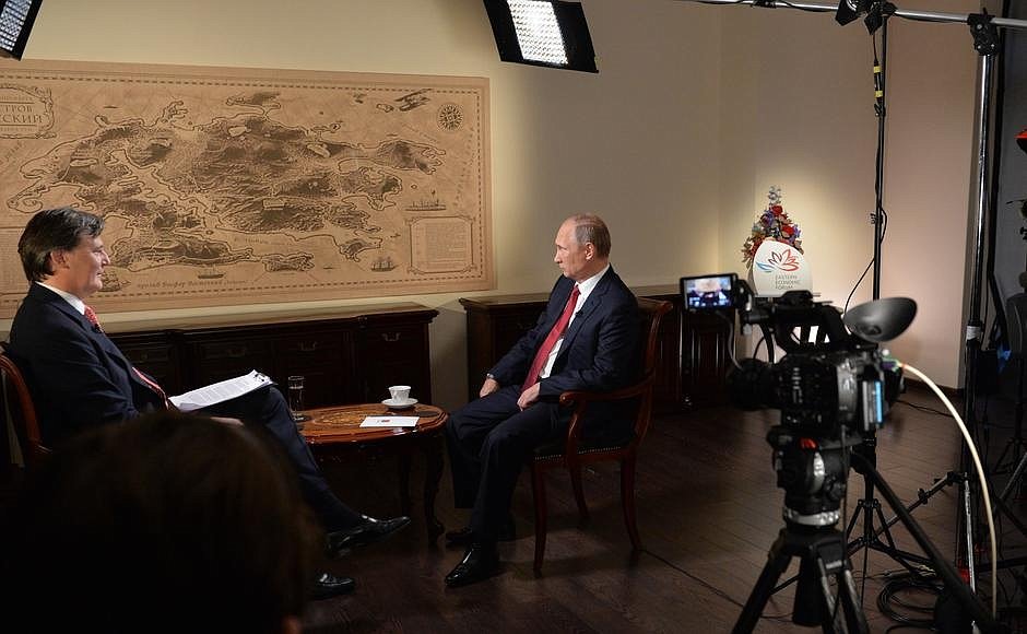 Micklethwait Putin Bloomberg interview