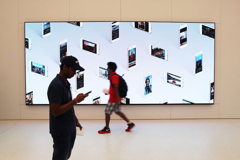 Click to enlarge iPhone billboard