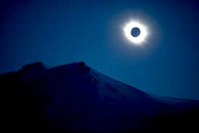 eclipse in blue