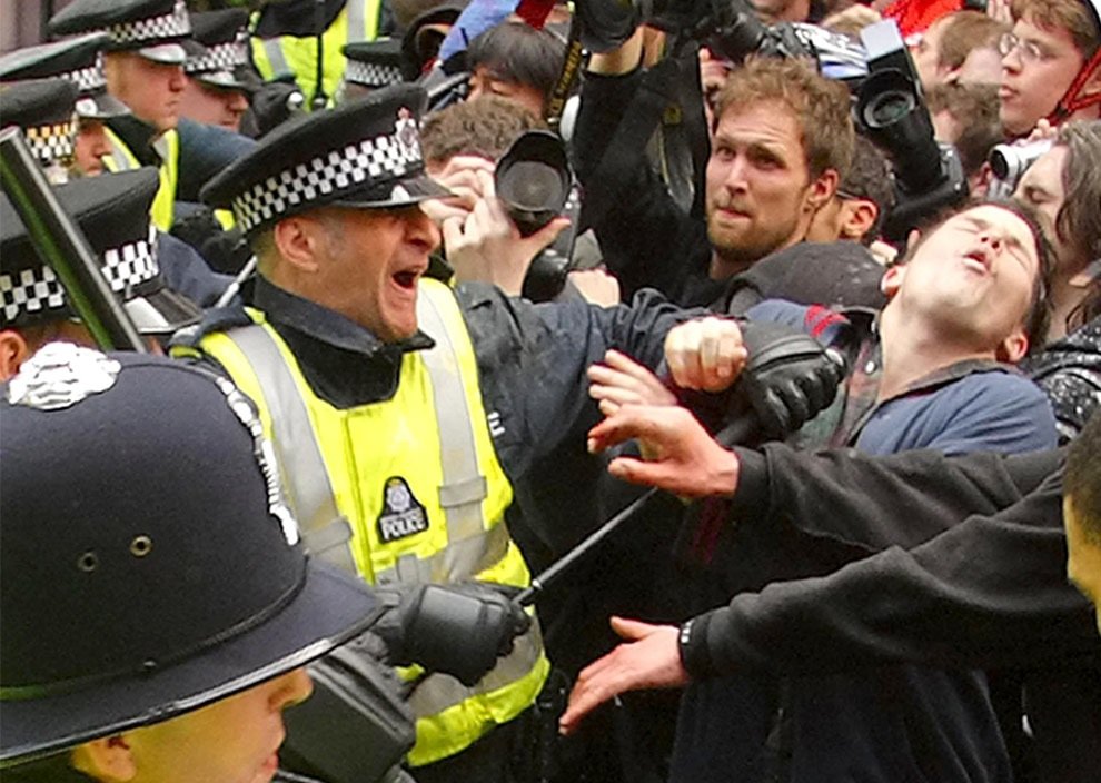 Police confront protestors