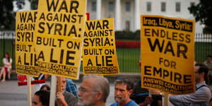 syria war protest white house