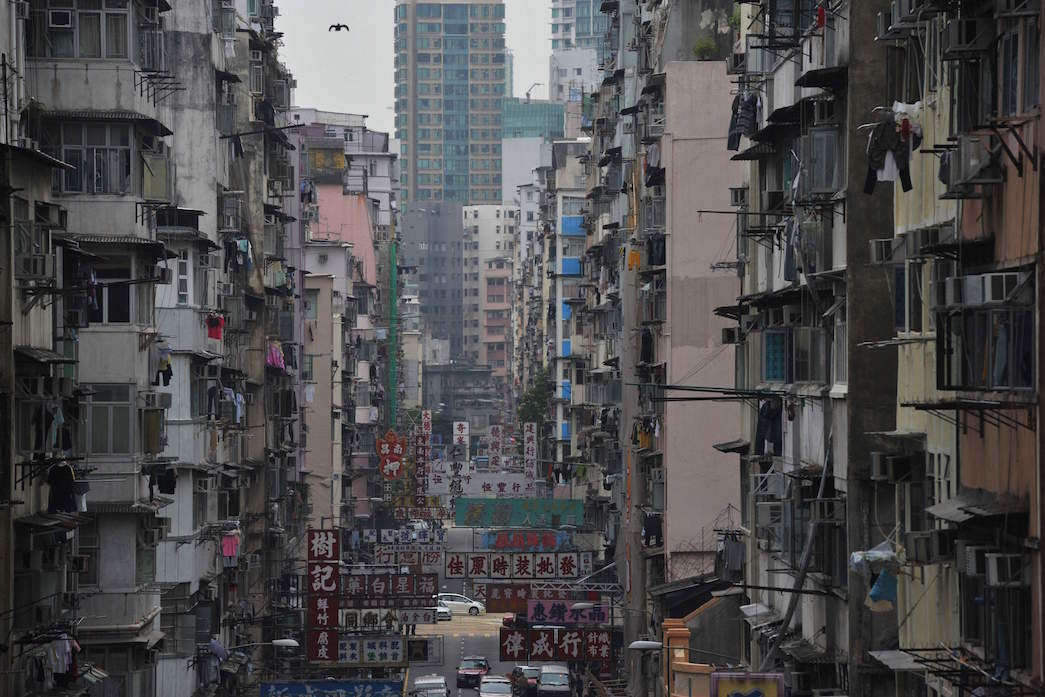 Click to enlarge kowloon slum snoden