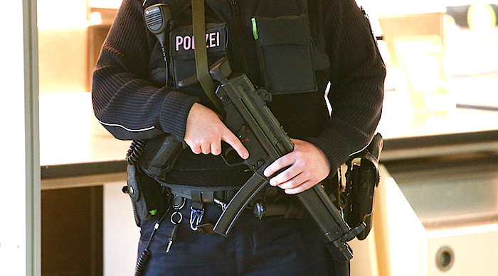 Click to enlarge German policeman