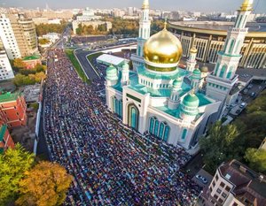 Click to enlarge cathedral mosque moscow