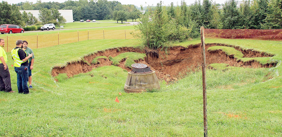 Click to enlarge Missouri sinkhole