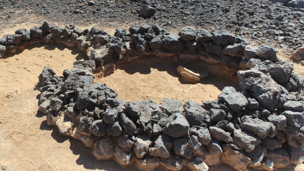 Click to enlarge Tulul al-Ghusayn wall
