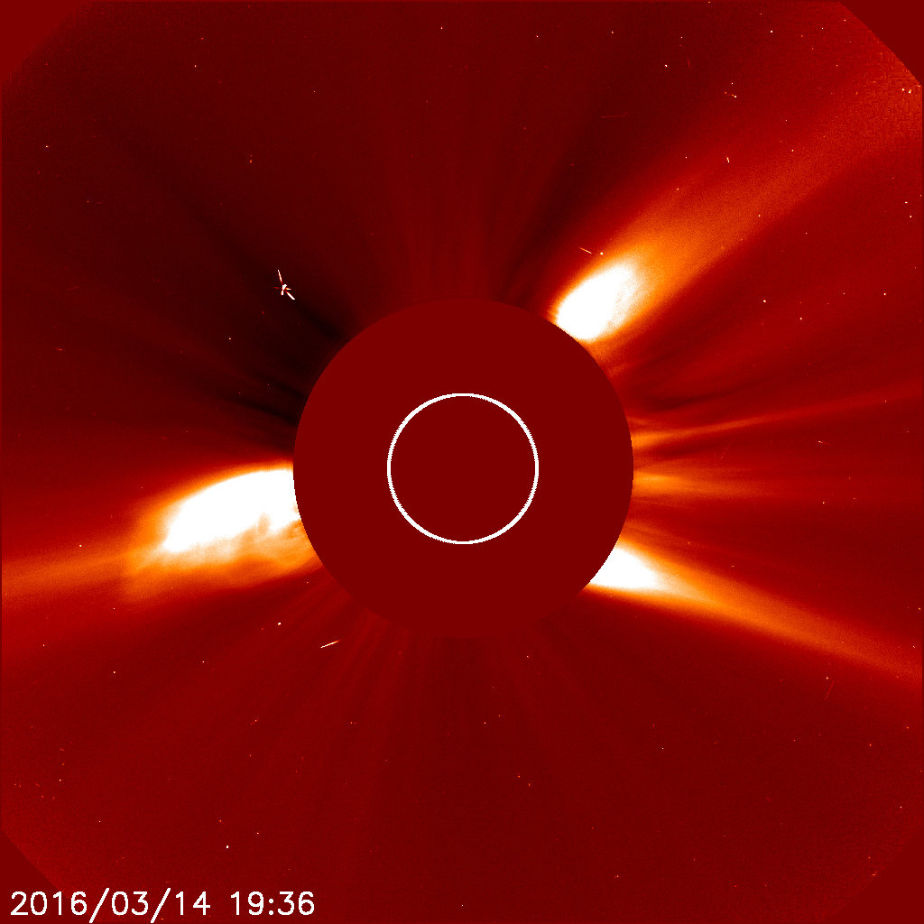 Click to enlarge SOHO image of strange object