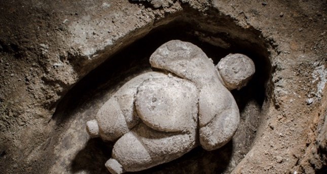 Click to enlarge Neolithic figurine