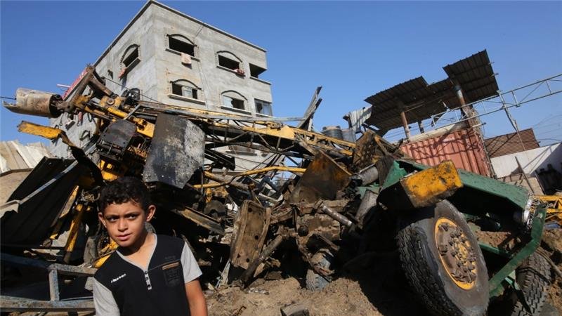 Click to enlarge Israeli air strike on a workshop in Gaza city