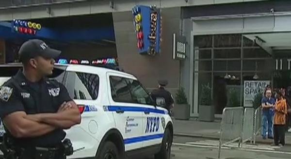 times square cop