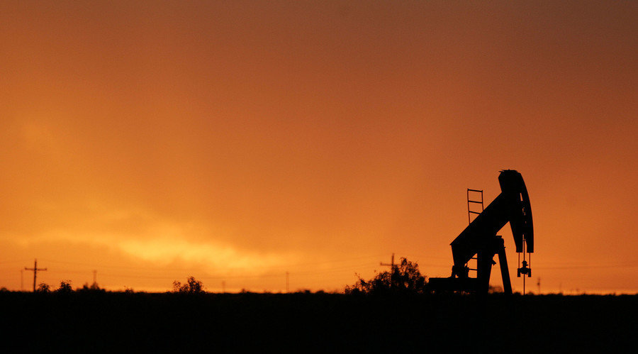 Click to enlarge oil rig texas