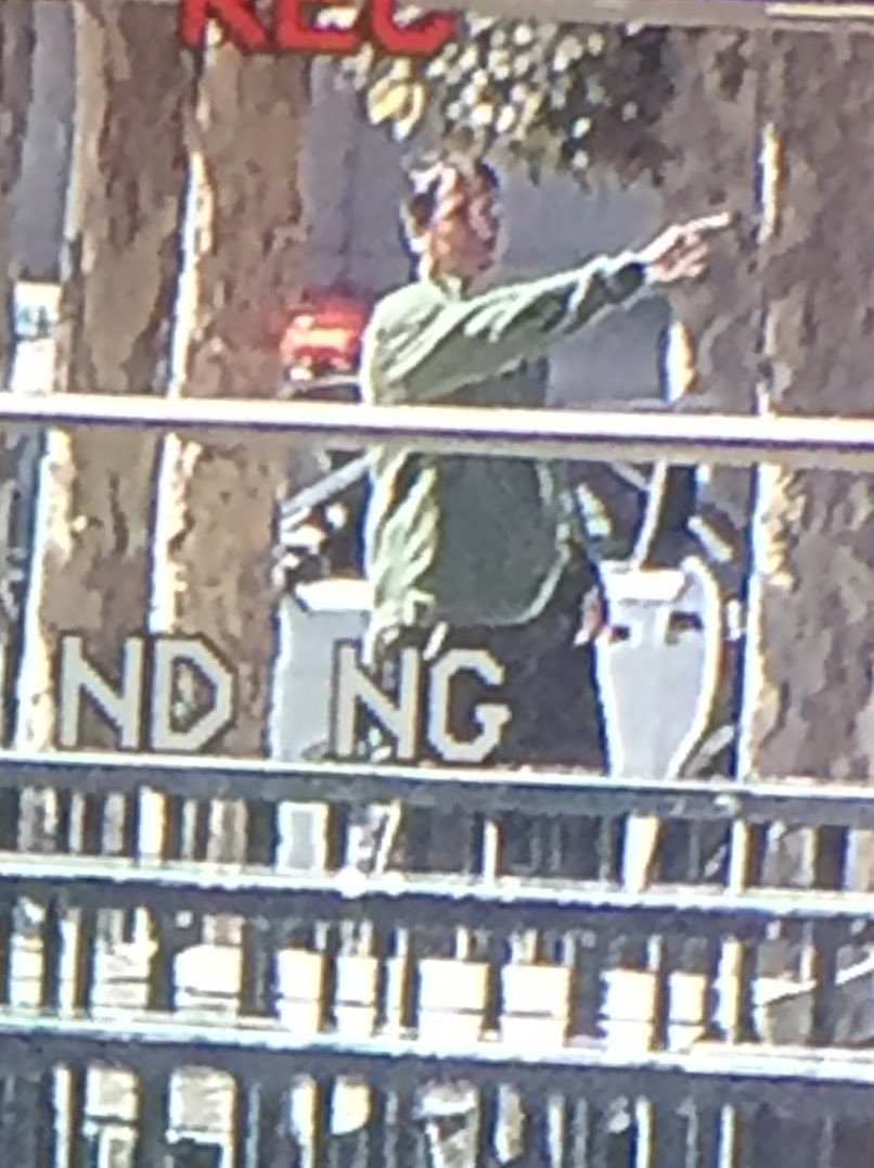 Click to enlarge armed gunman san francisco UN plaza
