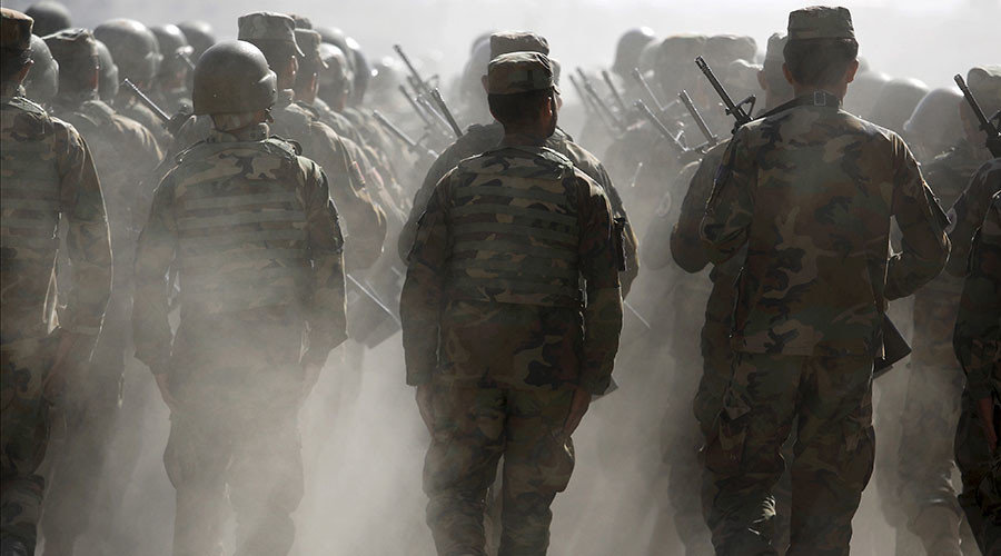 Click to enlarge US soldiers marching