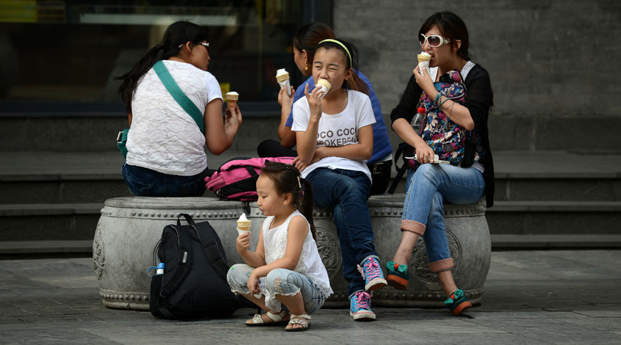 people eating ice cream