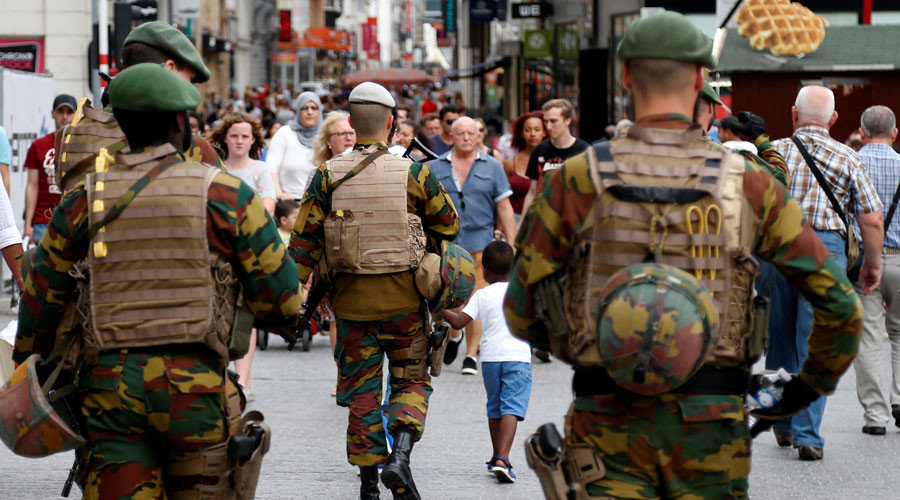 eu soldiers