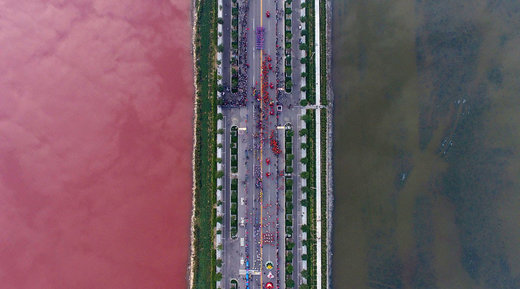 'China's Dead Sea' turns blood red
