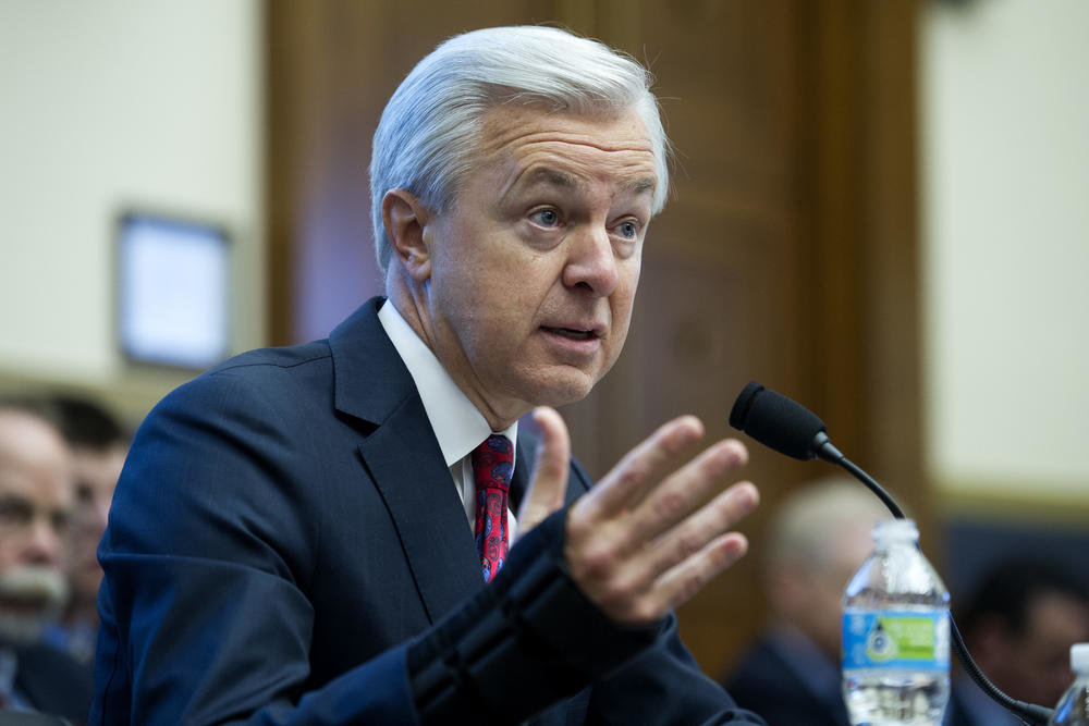CEO John Stumpf