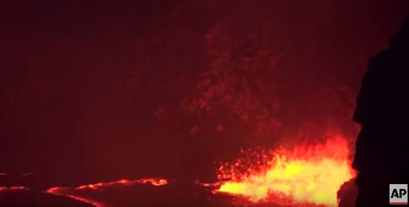 Hawaii volcano lava lake